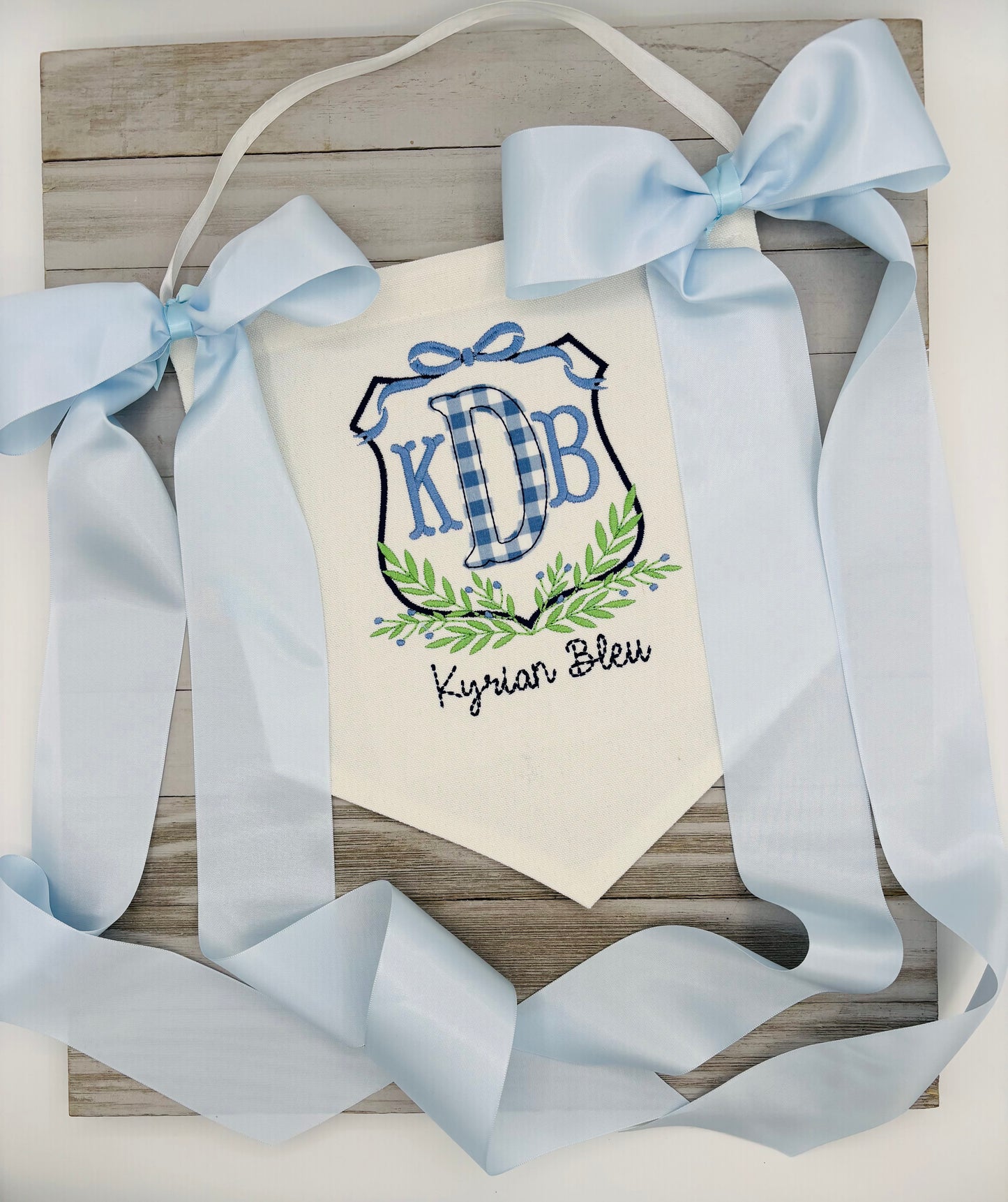 Birth Announcement Banner with Applique Initial and Embroidery