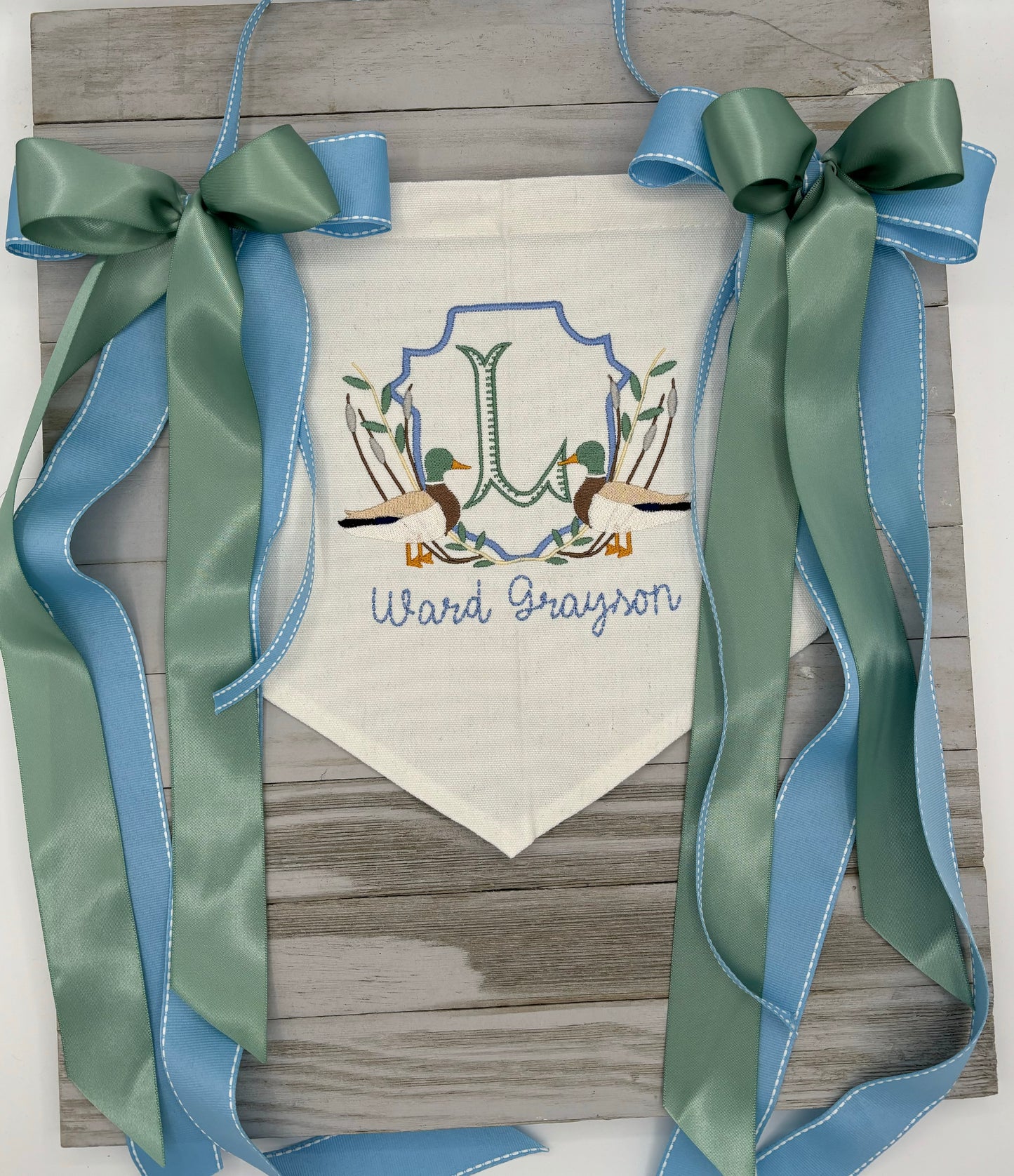 birth announcement banner : Duck Crest