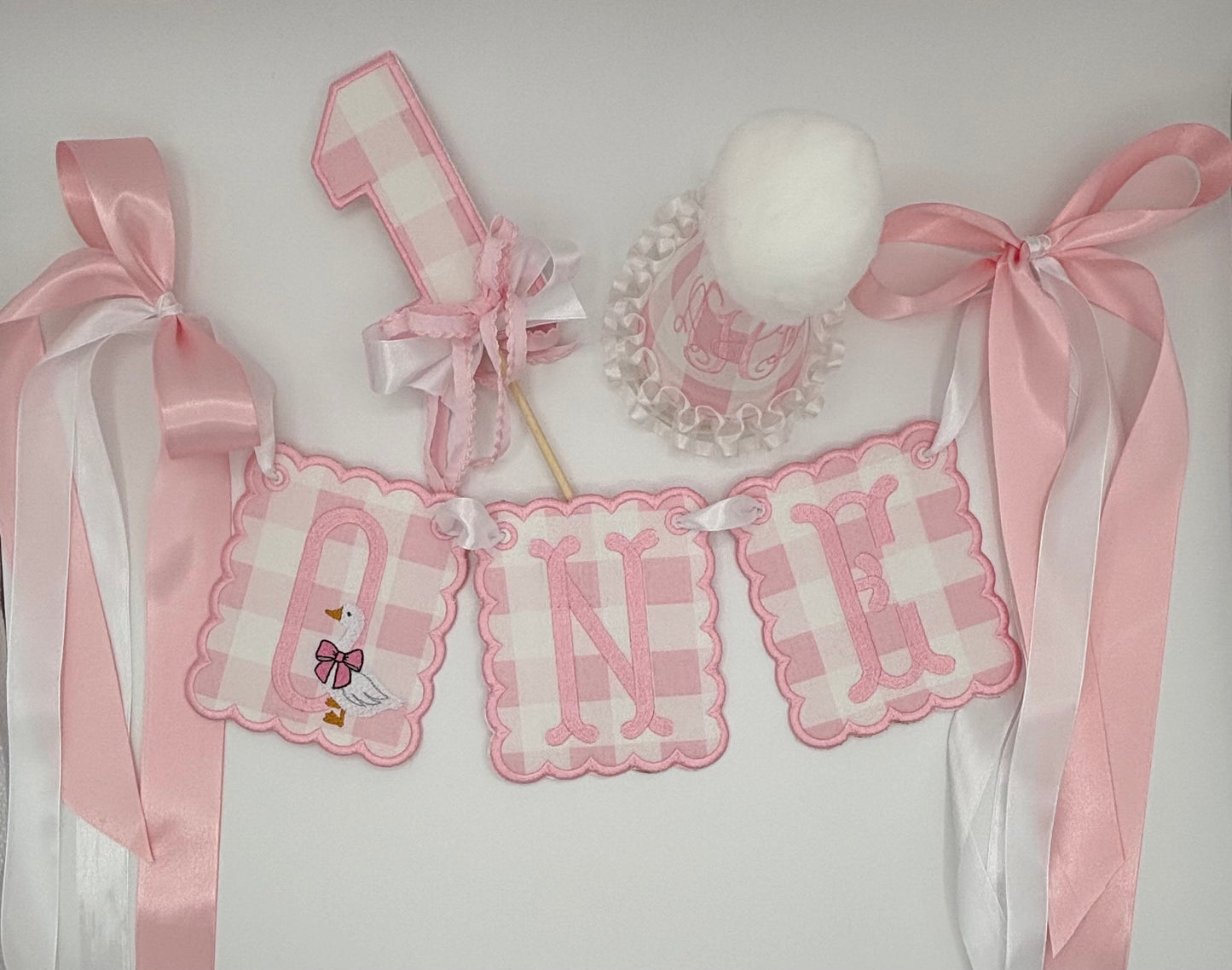 Birthday Banner: First Birthday Highchair Banner with matching hat and cake topper